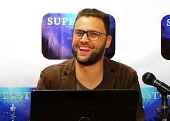 الصحافي احمد بيومي