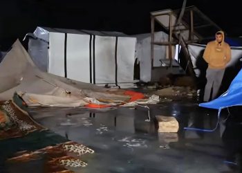 المنخفض الجوي يفاقم معاناة الغزيين ويكشف هشاشة الحماية الإنسانية