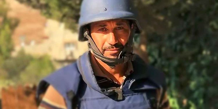 الصحفي محمد أبو ثابت